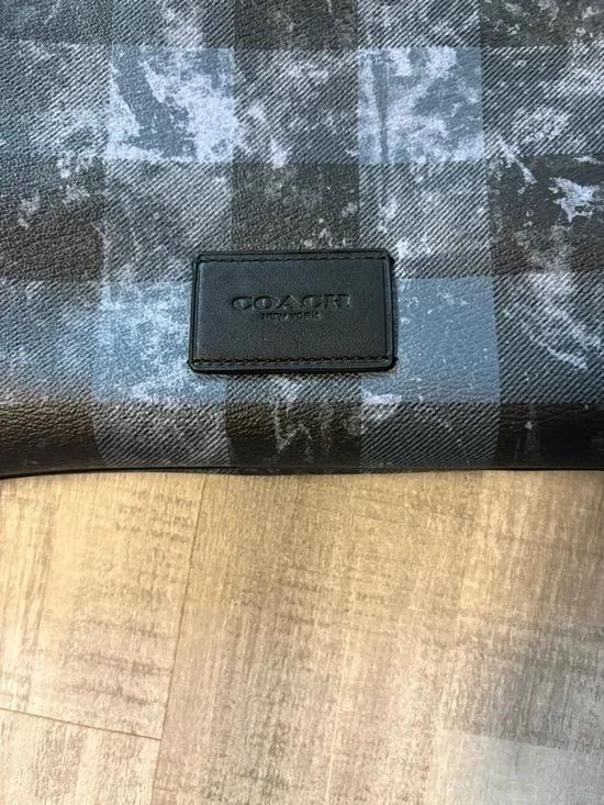 COACH Large Pouch Buffalo Plaid - Picture 3 of 8